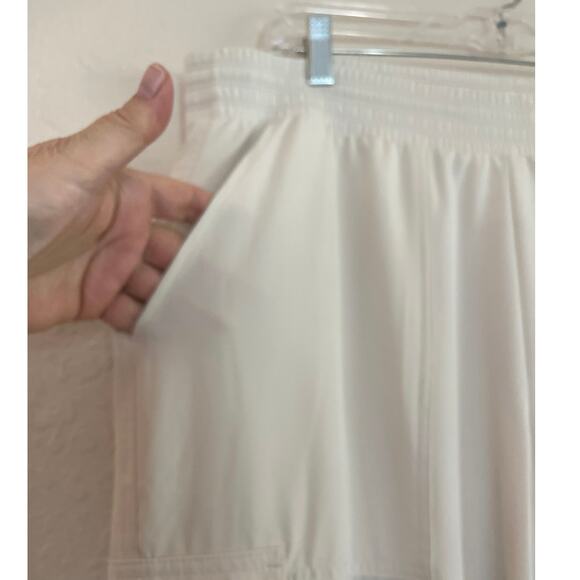 Old Navy Jogger Cargo Pants Womens Size L Cream Lined Stretch Casual Travel - Picture 4 of 16